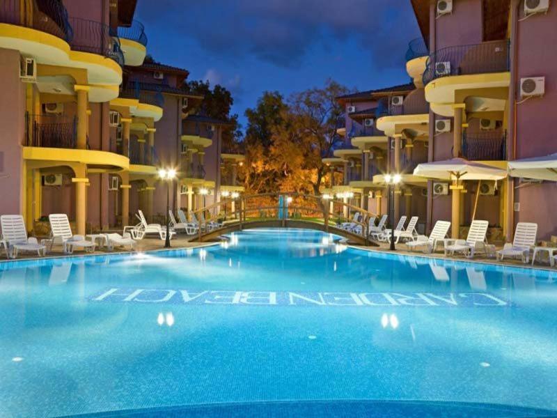 Azura Garden Apartments Tjernomorets Exteriör bild